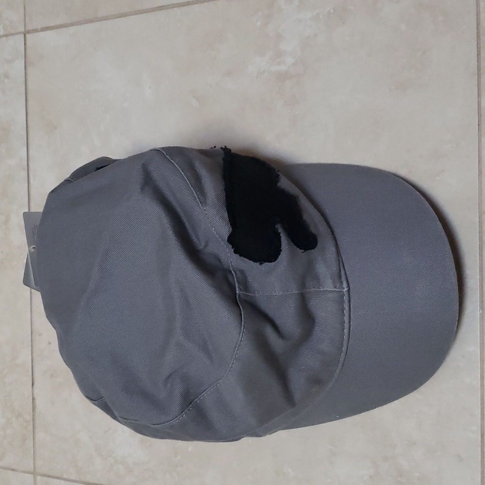 BNWT Gray Military Style Puma Hat